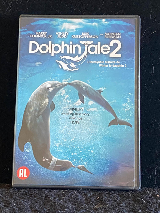 Dolphin Tale 2