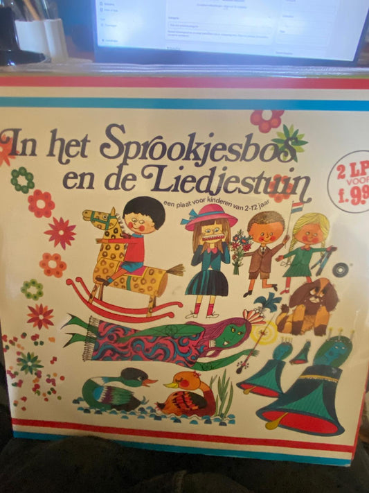 In Het Sprookjesbos En De Liedjestuin